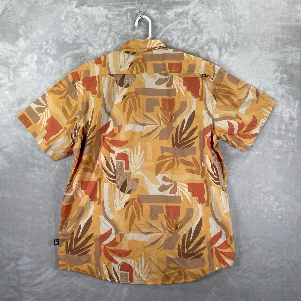 Howler Bros Shirt Mens Large Button Down Short Sleeve Geometric Abstract AOP